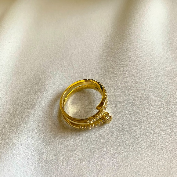 [🍍2 for $22] Statement Gold Pave Screwdriver Ring - Picture 4 of 5